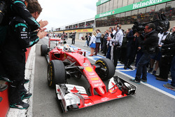 Il secondo classificato Sebastian Vettel, Ferrari SF16-H entra nel parco chiuso