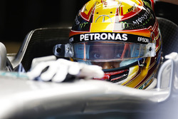Льюіс Хемілтон, Mercedes AMG F1 W08