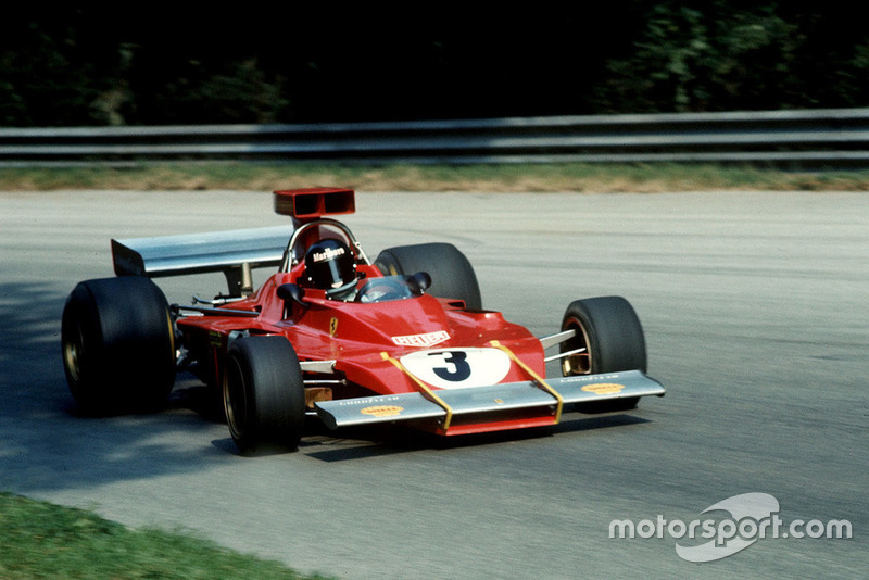 Jacky Ickx, Ferrari 312B3 rivista e corretta da Forghieri: ala a sbalzo, airscope e radiatori laterali