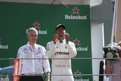 Podium: Sieger Lewis Hamilton, Mercedes AMG F1