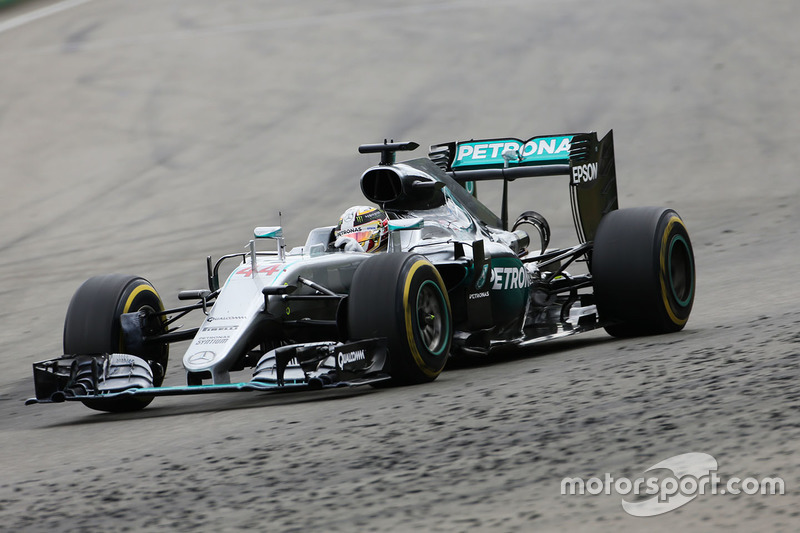 Lewis Hamilton, Mercedes AMG F1 W07 Hybrid