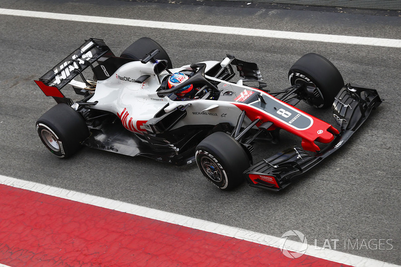 Haas VF-18