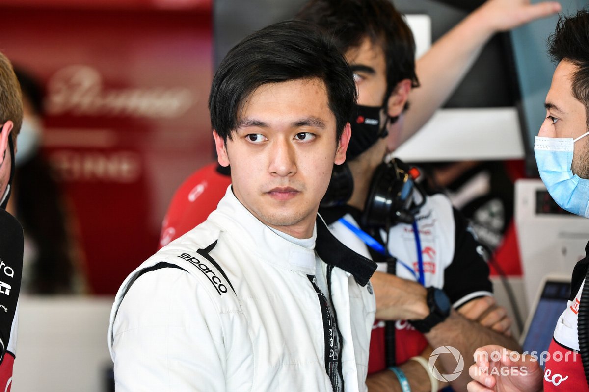 Guanyu Zhou, Alfa Romeo Racing