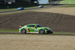 #256 Porsche Cayman GT4 CS, Dinamic Motorsport: Mercatali-Ceccotto
