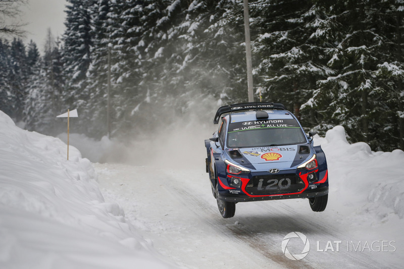 Тьєррі Ньовілль, Ніколя Жільсуль, Hyundai i20 WRC, Hyundai Motorsport