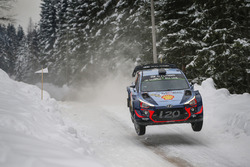 Тьєррі Ньовілль, Ніколя Жільсуль, Hyundai i20 WRC, Hyundai Motorsport