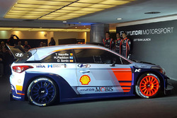 Hayden Paddon, Daniel Sordo, Thierry Neuville, Hyundai Motorsport onthullen de 2017 Hyundai i20 Coup