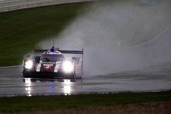 #2 Porsche Team Porsche 919 Hybrid: Romain Dumas, Neel Jani, Marc Lieb