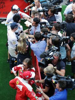 Фернандо Алонсо, McLaren, Макс Ферстаппен, Red Bull Racing, Кімі Райкконен, Ferrari і ЗМІ