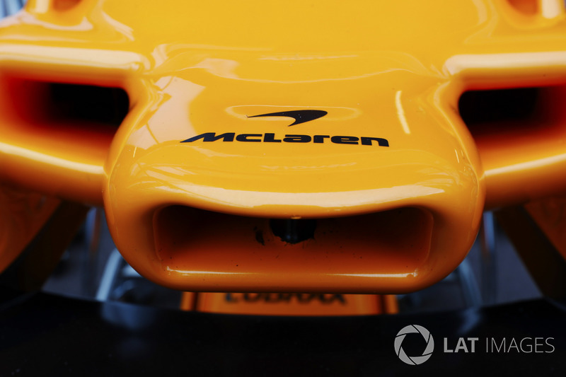 McLaren nose and logo detail
