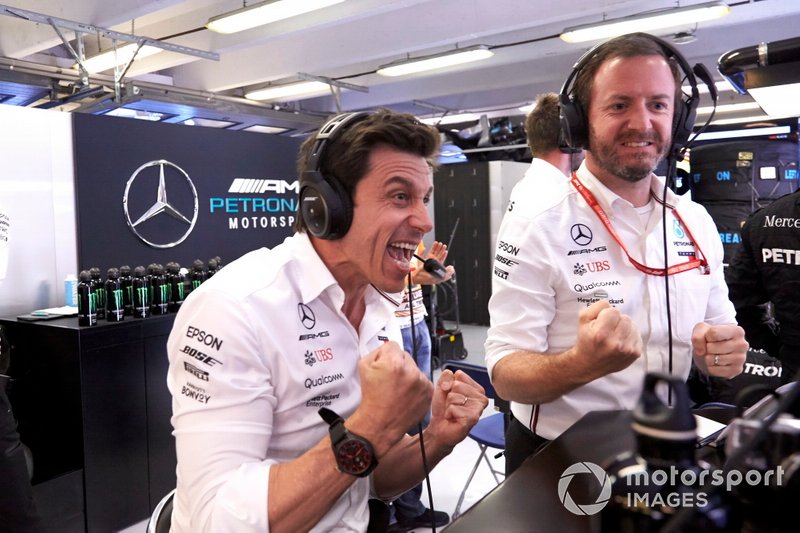 Руководитель Mercedes AMG F1 Тото Вольф