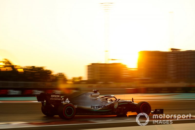 Льюис Хэмилтон, Mercedes AMG F1 W10
