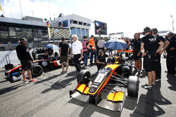Eerste rij: Callum Ilott, Van Amersfoort Racing Dallara F312 - Mercedes en Joel Eriksson, Motopark D