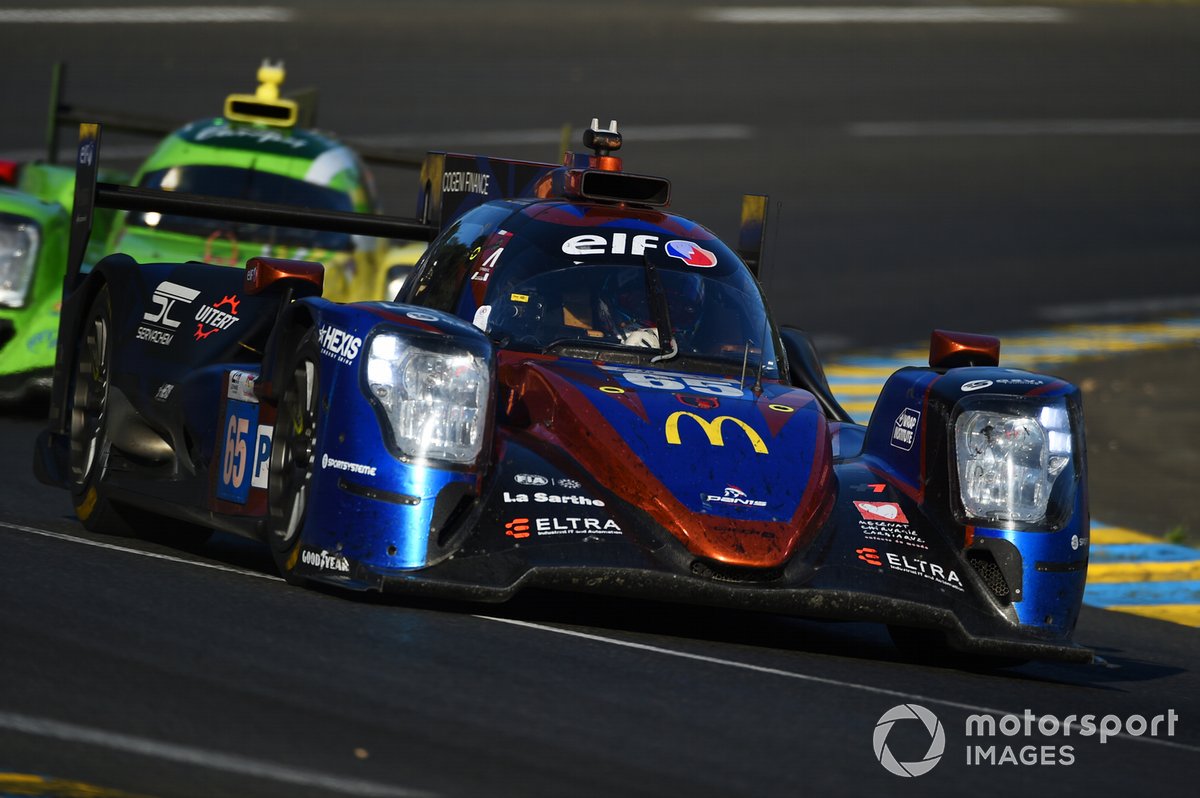 De #65 Panis Racing in actie op Le Mans in 2022.
