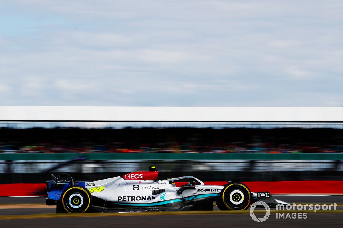 Lewis Hamilton, Mercedes W13