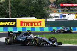 Льюіс Хемілтон, Mercedes AMG F1 W07 Hybrid