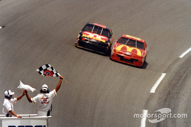 Daytona 1994: Jimmy Spencer siegt vor Ernie Irvan