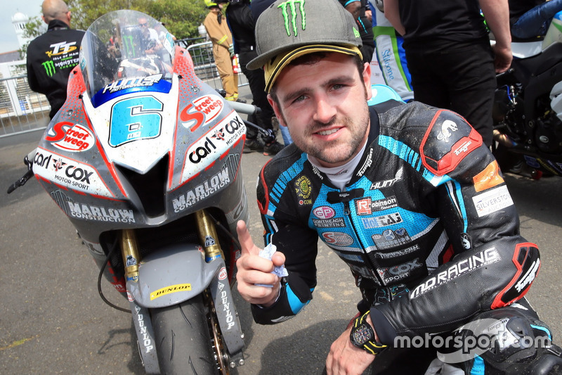 Race winner Michael Dunlop, MD Racing Honda
