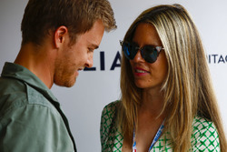 Nico Rosberg con la moglie Vivian Sibold