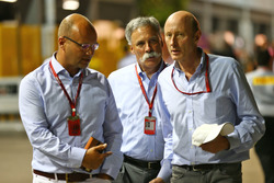 Chase Carey, Formula One Group met Donald Mackenzie, CVC Capital Partners