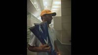 Le trophée de Ricciardo rejoint celui de Senna