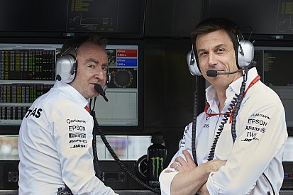 Wolff: Mercedes puede soportar la salida de sus jefes técnicos