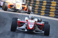 Mortara snatches victory in chaotic qualifying race Mortara snatches victory in chaotic qualifying race