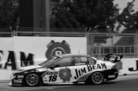 Tander wins Sydney race 1, Whincup scores crown Tander wins Sydney race 1, Whincup scores crown