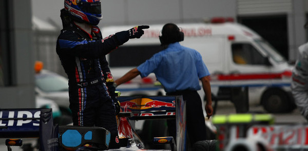 Webber on pole as rain wreaks havoc on qualifying