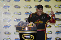 Newman edges Gordon in sprint to Phoenix win Newman edges Gordon in sprint to Phoenix win