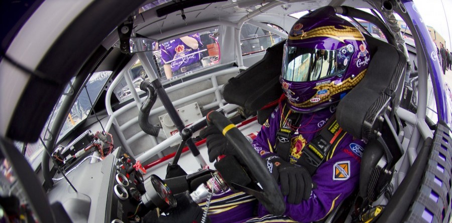 Kenseth grabs Sprint Cup pole at Chicagoland Kenseth grabs Sprint Cup pole at Chicagoland
