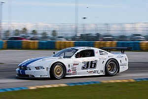 SCCA Northern Conference Round Nine runs at a hot Road America