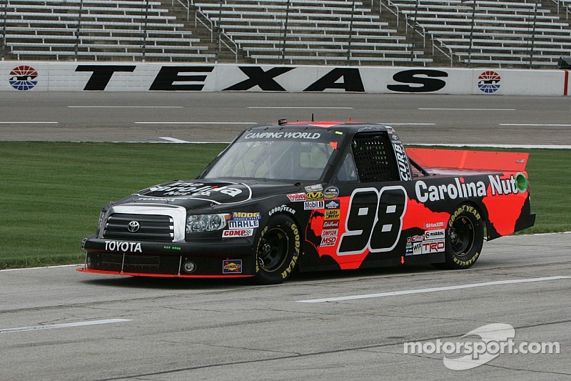 Johnny Sauter goes in search of elusive CWTS championship