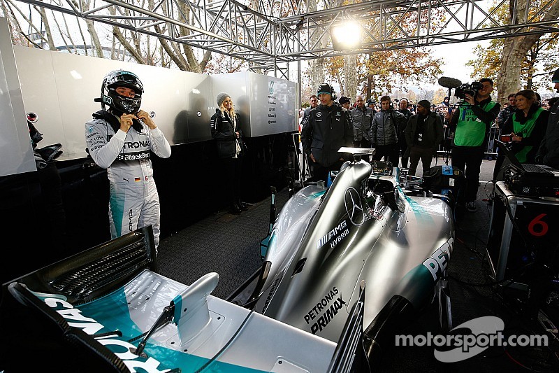 Mercedes espera probar el modelo 2015 en enero