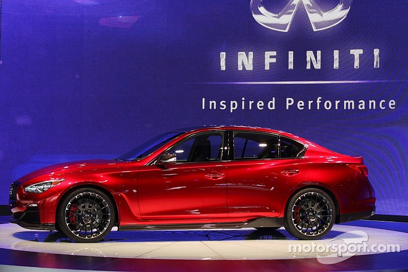 Infiniti joue la carte sportive sur le Salon de Genève