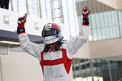 FR 3.5 - Red Bull croit au vaillant Dean Stoneman chez DAMS