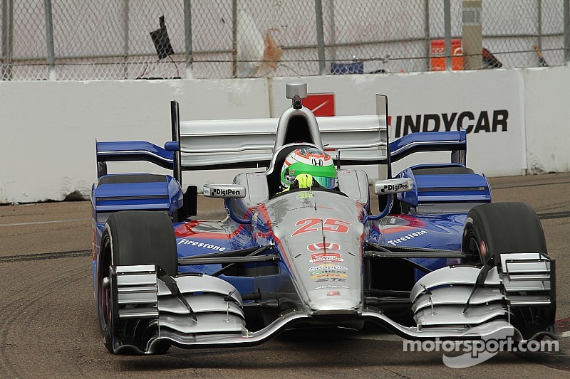 De Silvestro se mantiene con Andretti para NOLA