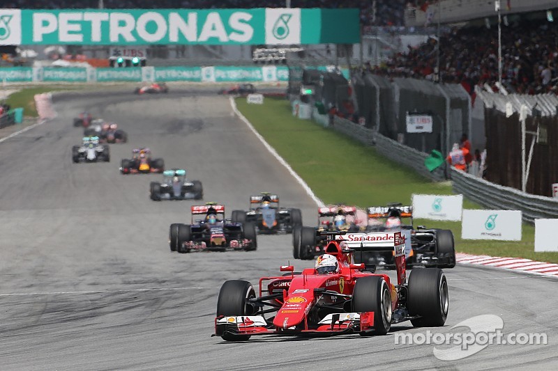 Carburant - Ferrari et Mercedes sous haute surveillance à Shanghai