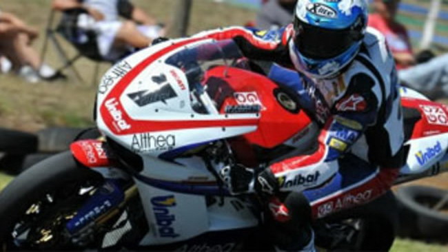 WSBK 2010, Phillip Island, Q1: Checa primo