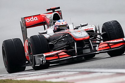 La McLaren porta a Barcellona molte novità sulla Mp4-25