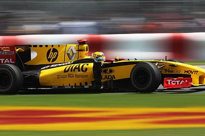 Kubica ammonito per l'ingresso ai box temerario
