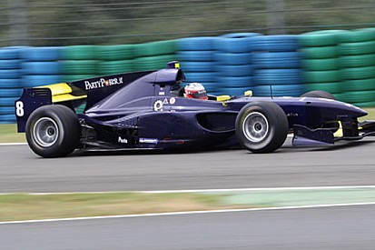 Reid si mette in evidenza nelle libere a Magny-Cours