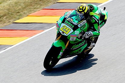 Iannone piazza l'ennesima pole straordinaria