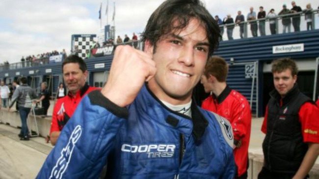 Felipe Nasr conquista gara 3 a Rockingham