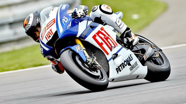 Lorenzo subito veloce nelle prime libere