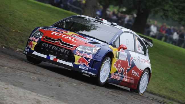 Francia: Loeb parte subito a razzo