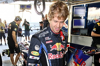 Un detrito ha causato la foratura di Vettel
