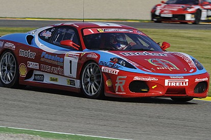 Sernagiotto in pole in gara 1 a Valencia