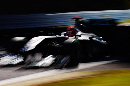 La Mercedes presenta la nuova monoposto a Valencia