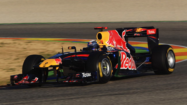 Valencia, Day 2: Vettel detta il passo in mattinata